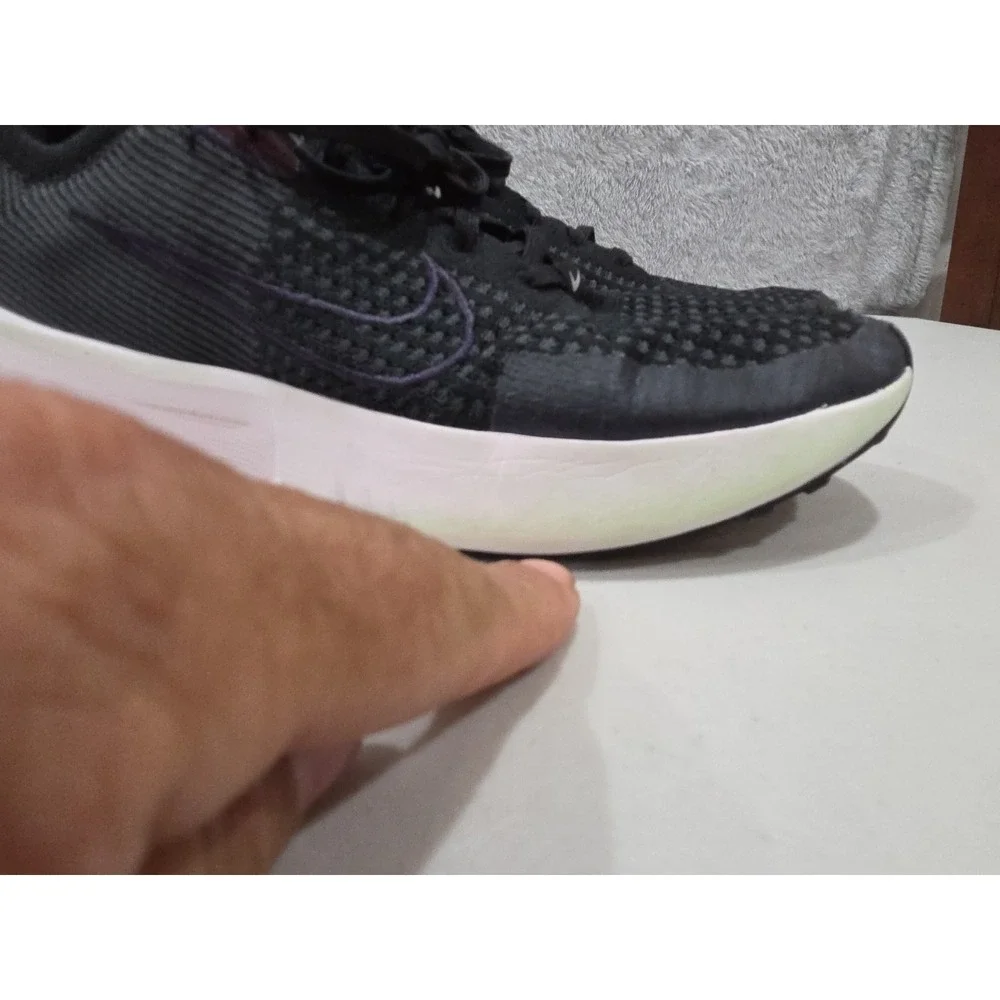Nike Interact Run Women's Sz 9 Running Shoes FD2292 002 Black/Purple
